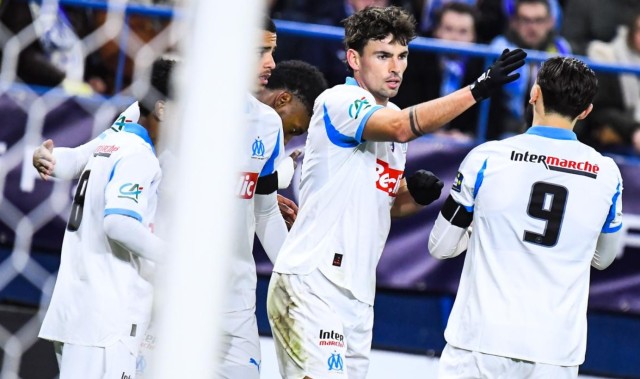 世界杯赛事直播下载-曼联弃将踢疯了：独造5球，全场最佳，缔造队史15年神迹